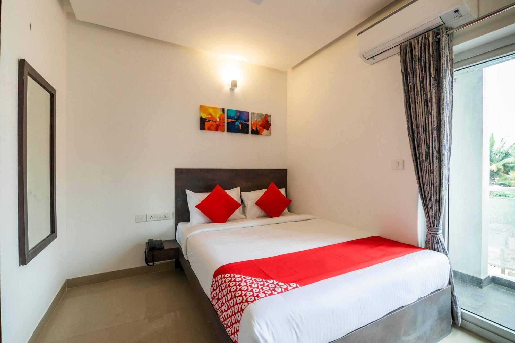 Super Townhouse Hebbal Hotel Бангалор Екстериор снимка